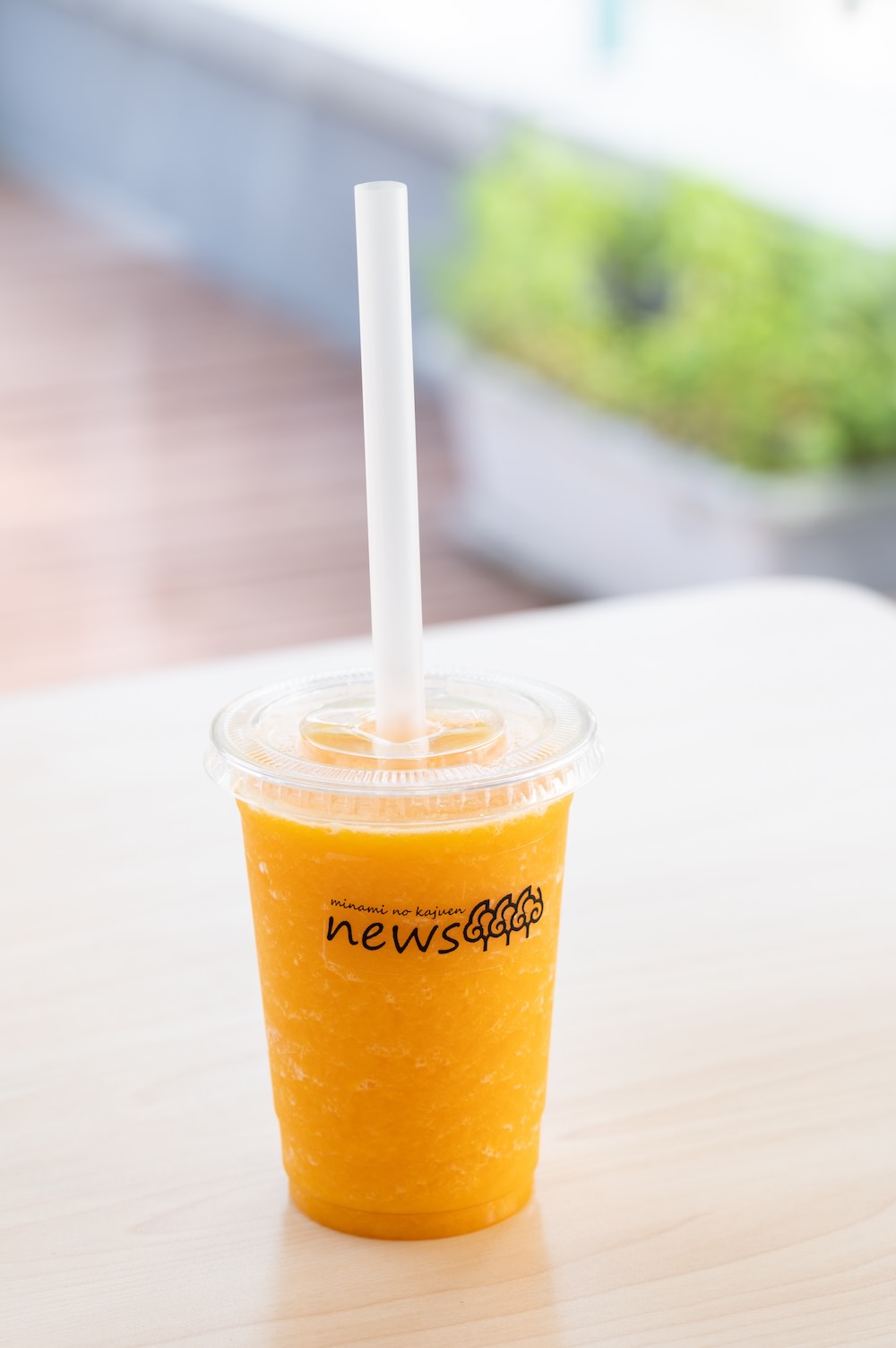 生絞りジュース&スムージー